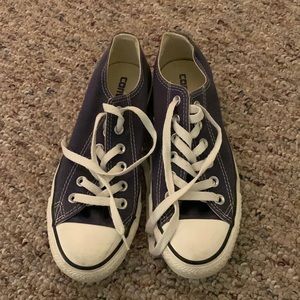 Blue women’s converse